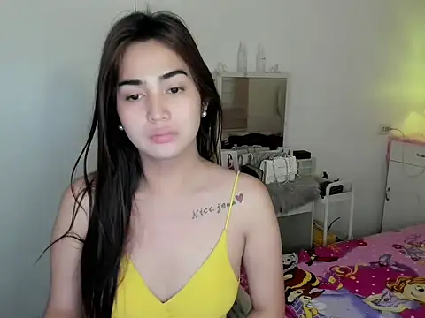 Alovelydoll nica online show from April 4, 12:30 am