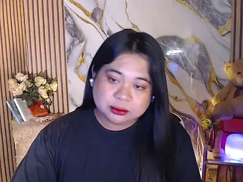 Im ur mother online show from May 10, 1:38 pm