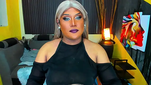 Snapshot of MistressDuhara chatting on September 15, 9:47 am MistressDuhara online show from September 15, 9:47 am