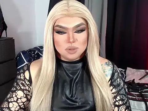 michellevixen922 online show from November 1, 3:26 am