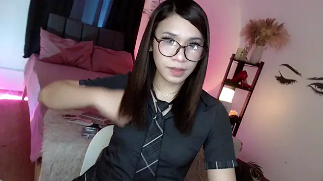 Veniceseduction online show from September 19, 6:41 am