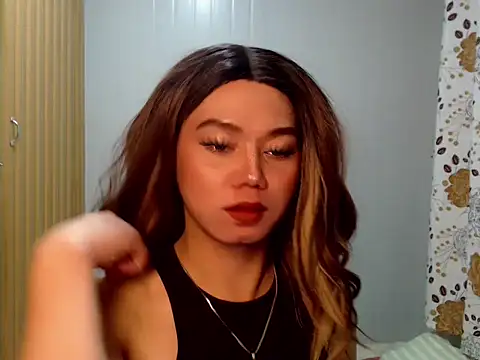 KathRouge online show from February 4, 12:43 pm