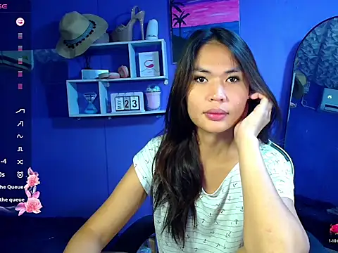 urgirljane online show from May 23, 6:42 am