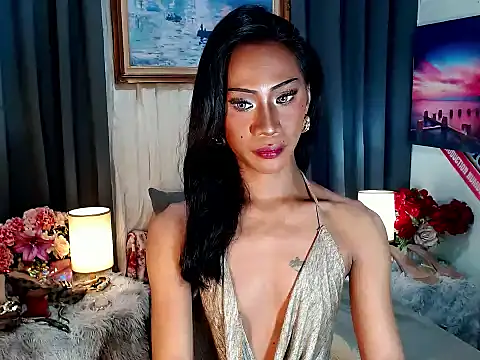 sassylatina online show from September 14, 2:43 pm