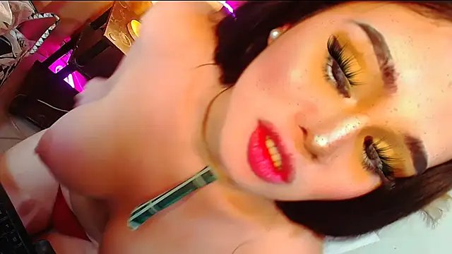 SassaLilly online show from October 7, 1:56 pm