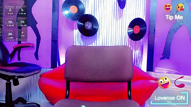 Madison Mujica online show from February 5, 11:26 am