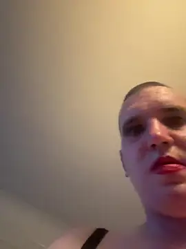 grossie42069 online show from June 12, 12:20 am