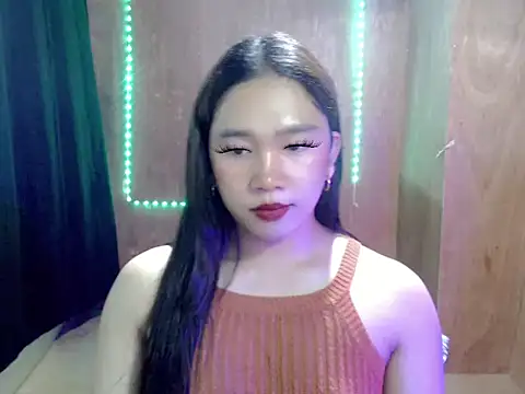 slut clio online show from April 7, 11:00 am