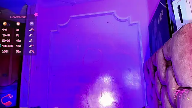 LADY-HOT-SEXY- online show from July 24, 1:59 am