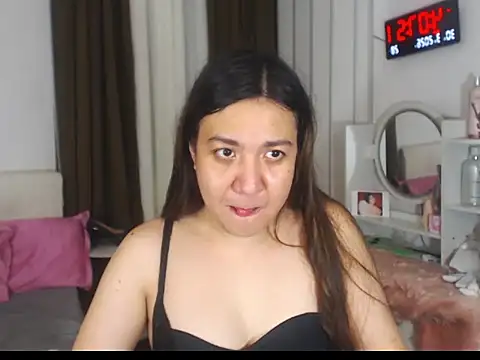 stellahugeX online show from March 29, 8:09 pm