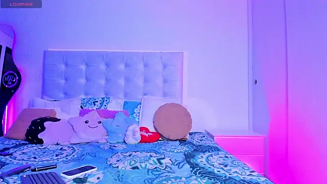 Baby Steff online show from October 10, 4:02 am
