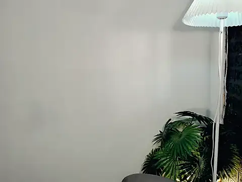 holyakiesha online show from November 2, 5:49 am