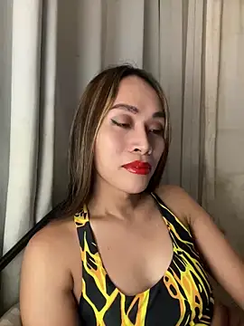 RomanticPearlTS online show from March 25, 1:11 am