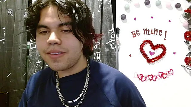 Lady Evelynn online show from December 2, 11:32 pm