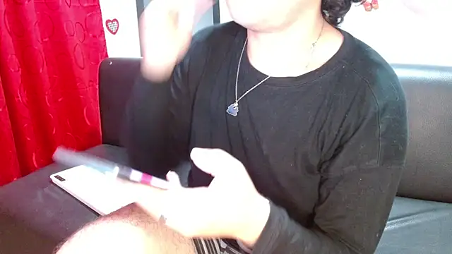 Lady Evelynn online show from December 15, 11:43 pm