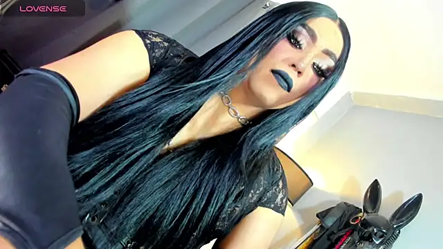 MagnaCumLoader17 online show from October 28, 11:35 pm