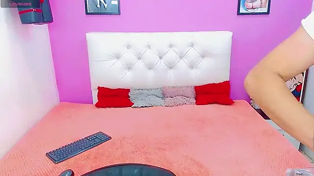 Azley sweet online show from October 5, 6:40 pm