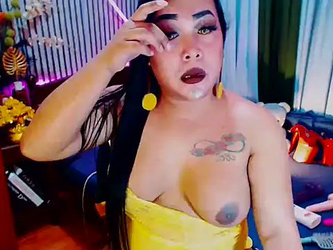 CumFactoryLuna online show from March 9, 2:15 am