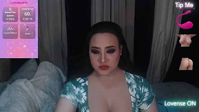 Hotcum ella online show from March 25, 1:44 am