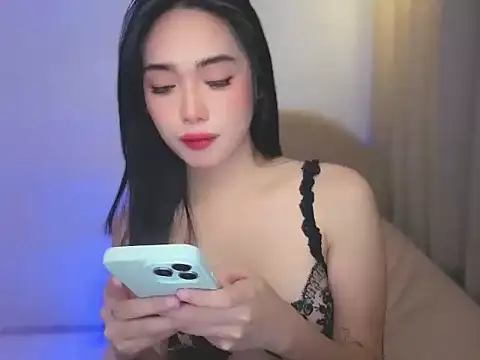 Madmoisellex online show from June 25, 2:32 pm