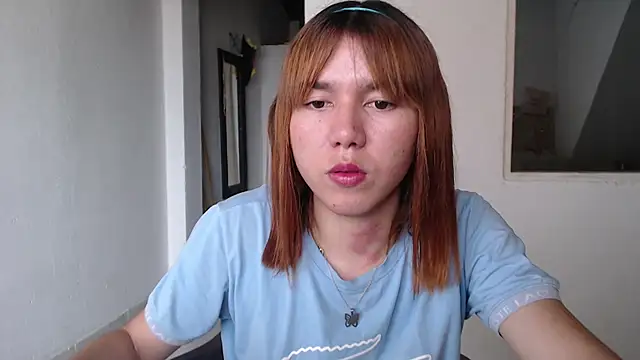 Dolly Peach  online show from September 20, 7:30 pm
