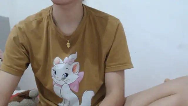 Dolly Peach  online show from February 23, 6:55 pm