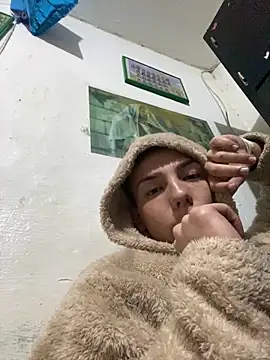 LoganBenedictt online show from February 2, 3:05 am