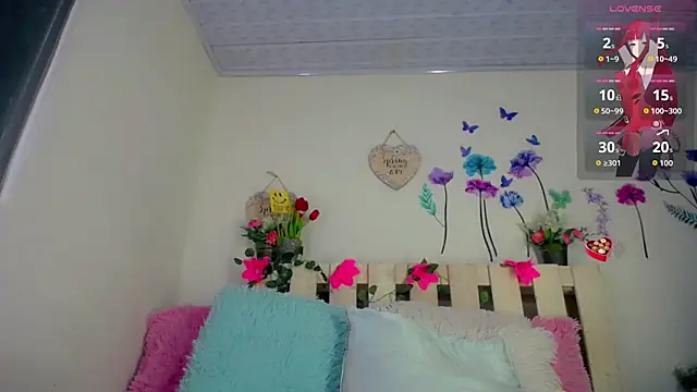 Eemily - online show from September 15, 5:12 am