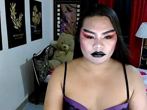 TSbrianaHugeCock online show from May 11, 2:45 pm
