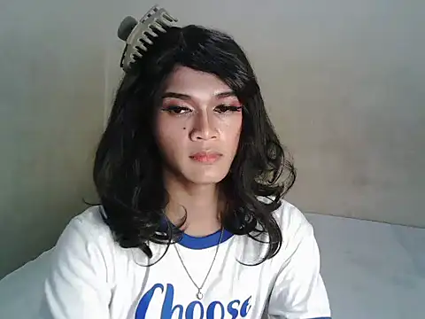 Taylor smith 0 online show from May 16, 12:59 pm
