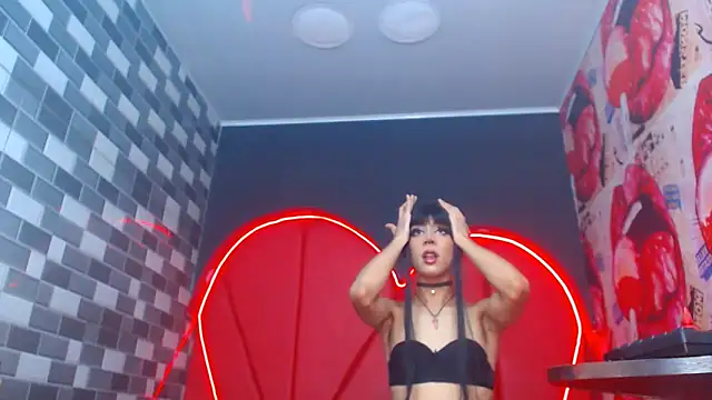 julessxcharlotte online show from October 7, 2:07 pm