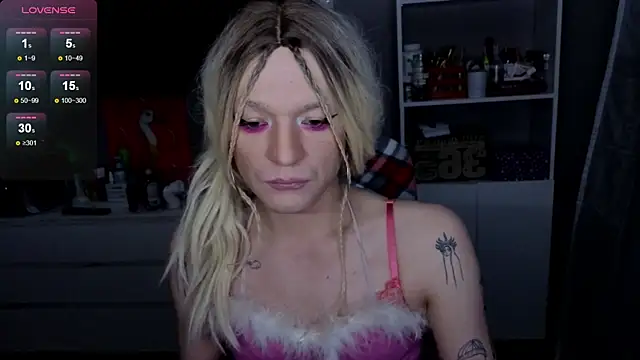 Kkkylie online show from March 11, 4:05 am