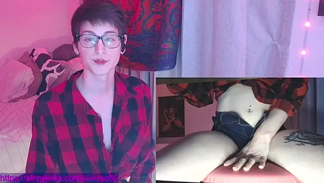 Snapshot of vivi-iso59 chatting on October 21, 2:36 am vivi-iso59 online show from October 21, 2:36 am
