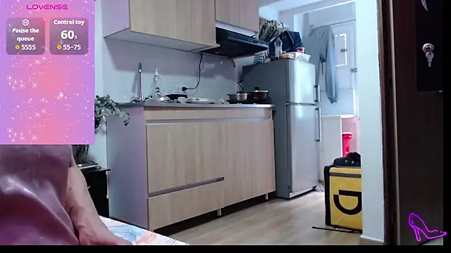 AllysonStonne online show from March 21, 8:46 pm