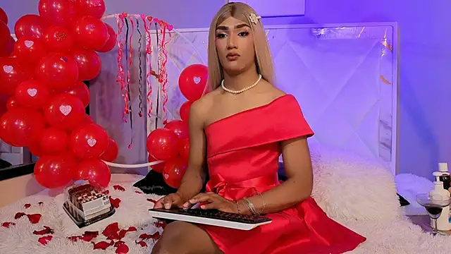 melody-rouss online show from February 15, 4:19 am