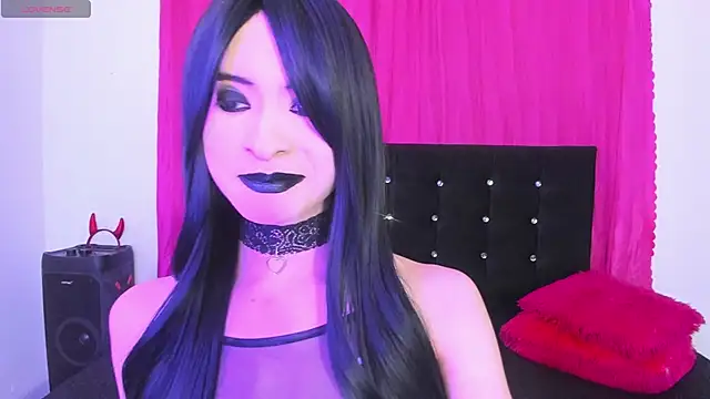 cutenaked 8 online show from July 25, 11:57 pm