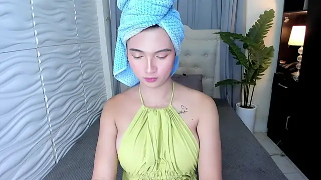 Patricia Anderson online show from October 30, 7:07 am