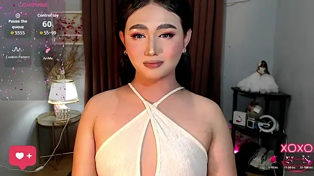 Snapshot of Kayiejuan_69 chatting on October 21, 5:42 am Kayiejuan 69 online show from October 21, 5:42 am