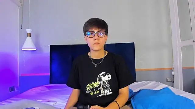 Tsuki Maru online show from November 28, 8:32 pm