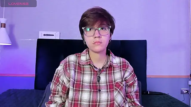 Tsuki Maru online show from March 6, 8:58 pm