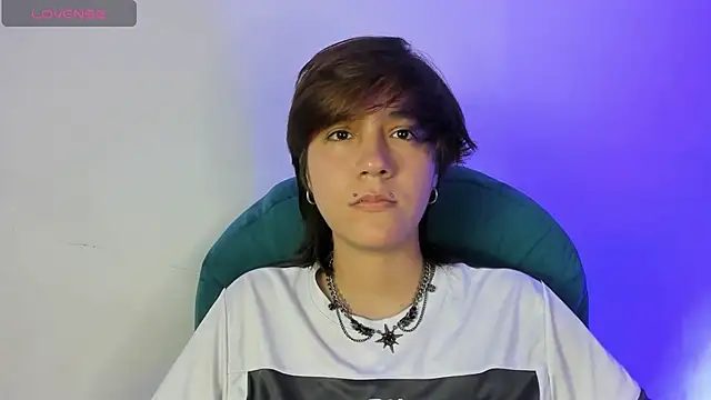 Tsuki Maru online show from April 15, 8:31 pm