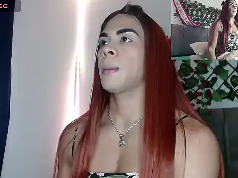 Coral Santana x online show from December 3, 4:33 pm