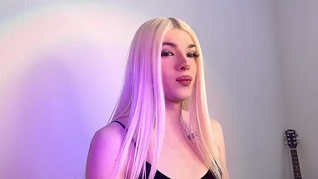 YourTrixie online show from March 29, 7:20 am