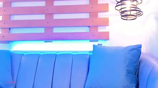 ArianaSantana online show from October 23, 12:53 pm