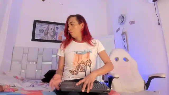 MissDiabla  online show from February 12, 1:28 pm