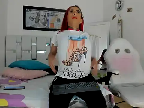 MissDiabla  online show from March 12, 1:38 pm