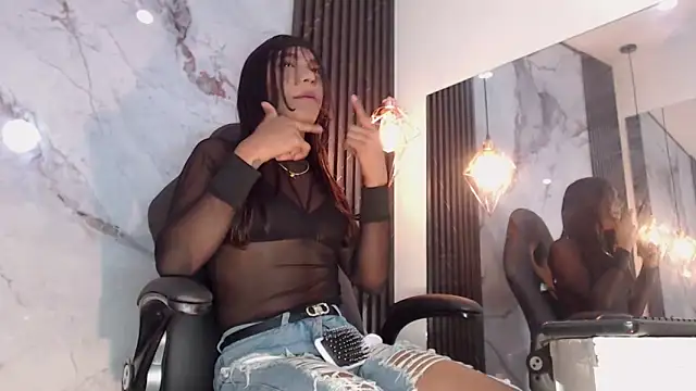 Penelopee Rouse online show from March 31, 8:00 pm