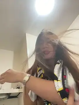 cassie cakes online show from March 18, 11:42 am