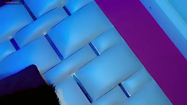 JessiscaWalker online show from March 21, 8:35 pm