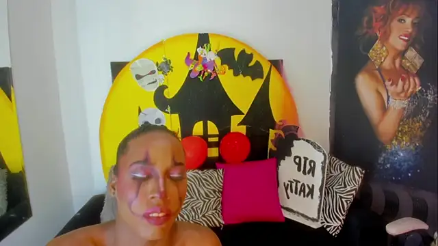 sabrina xxx11 online show from October 22, 8:34 pm